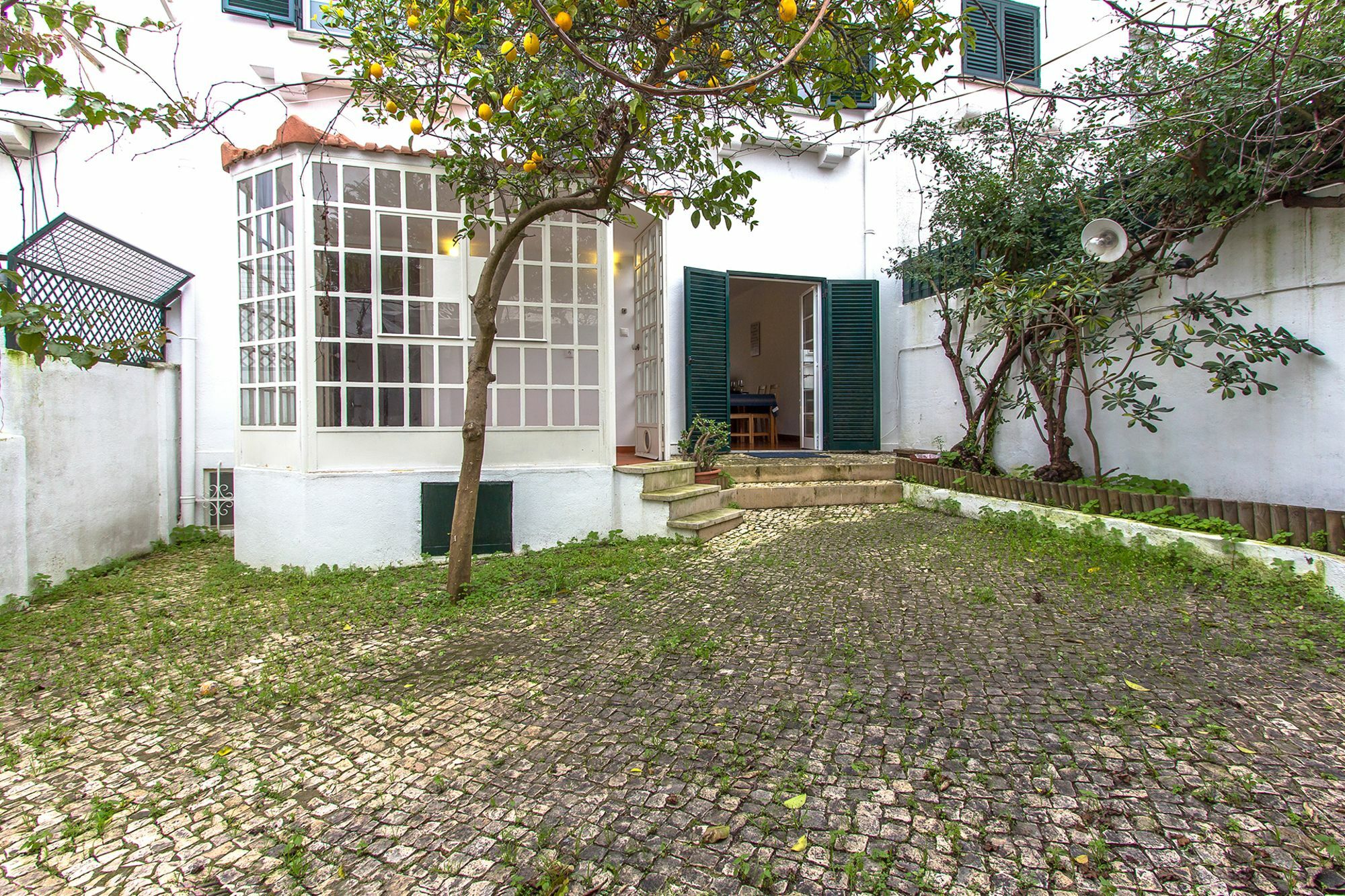 Villa Beato By Homing Lisbon Exterior photo